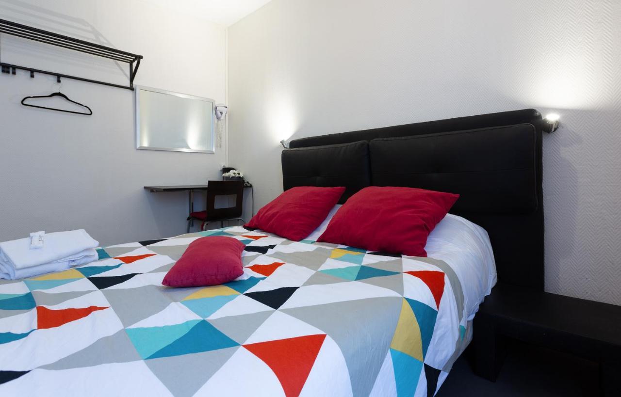 Hotel Europe Blv ปารีส ภายนอก รูปภาพ